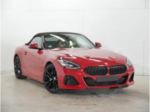 BMW Z4 sDrive30i M SPORTPAKET+LIVE COCKPIT PRO+19 ALU+HARMAN/KARDON