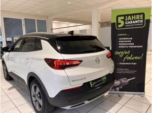 Opel Grandland X 1.6T Hybrid *Vollausstattung*