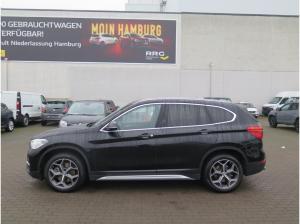 BMW X1 xDrive 20 d xLine - AHK, Panoramadach, Rückfahrkamera, Navi, Sitzheizung