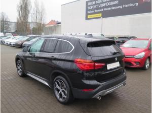 BMW X1 xDrive 20 d xLine - AHK, Panoramadach, Rückfahrkamera, Navi, Sitzheizung
