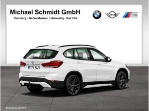 BMW X1 sDrive18i Sport Line*18 Zoll*Navigation*AHK*