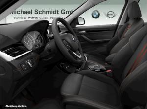 BMW X1 sDrive18i Sport Line*18 Zoll*Navigation*AHK*