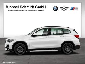 BMW X1 sDrive18i Sport Line*18 Zoll*Navigation*AHK*