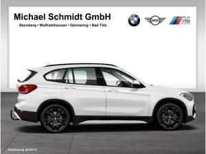 BMW X1 sDrive18i Sport Line*18 Zoll*Navigation*AHK*