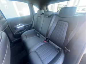 Mercedes-Benz B 180 AUTOMATIK+LEDER+PANODACH+LED+360°+2xMEMORY