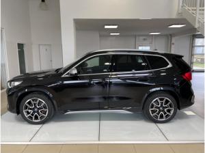 BMW iX1 xDrive 30 xLine AHK Driving Assistant Plus Adaptiver LED Scheinwerfer AC-Laden*UPE 66.270,-*