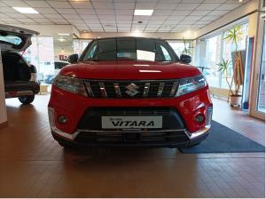 Suzuki Vitara Comfort Hybrid  | 4 Jahre Garantie* ❗ Kurze Lieferzeiten! Trittbrett-Bosch E Scooter Incl!!!!!!!!!