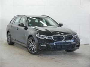 BMW 330 e xDrive+M SPORTPAKET+ANH.KUPPLUNG+LASER+PANORAMA