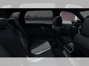 Audi Q8 advanced 55 e-tron quattro UPE 110795 On-board- Ladegerät bis , Assistenzpaket plus mit Parkassisten