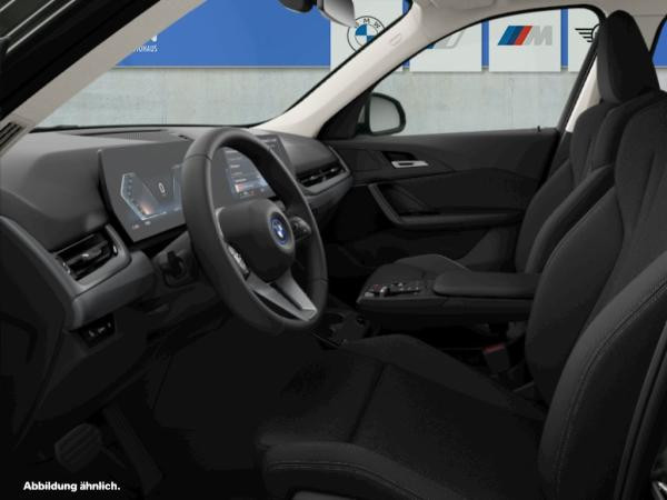Foto - BMW iX1 xDrive30 ~Aktionsfahrzeug~sofort verfügbar*adapt. LED*AHK*