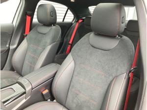 Mercedes-Benz A 35 AMG 4MATIC Limousine AMG Line Night Panorama Multibeam * kurzfristig verfügbar *