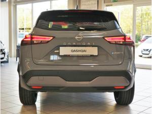 Nissan Qashqai Tekna+ 1.3 DIG-T Panorama ProPilot