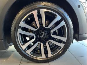 MINI ONE 3-Türer+Classic Trim+Navi+SHZ+17"+Park.Ass++