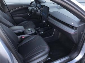 Ford Mustang Mach-E AWD