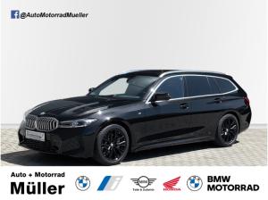 BMW 330 iA Touring M Sport Head-Up Glasdach LED HiFi
