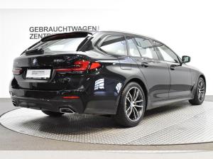 BMW 530 i xDrive Touring M Sport+Pano+HUD+JAWA