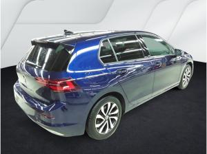 Volkswagen Golf VIII Life Active 2.0 TDI DSG ACC Pano HUD