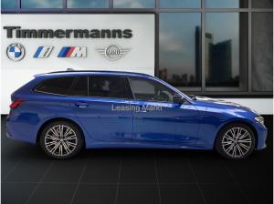 BMW M340i xDrive Touring Auto Navi Leder Panoramadach Bluetooth PDC MP3 Schn.