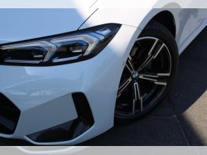BMW 320 d xDrive M SPORT+LCPROF+KAMERA+HIFI+ADAP-LED