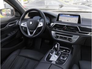 BMW 750 i xDrive Standhzg. Massage TV Laser mtl. 979,-!!!!!!!