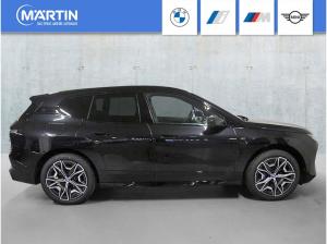 BMW ix M60 ~sofort verfügbar~*AHK*Laserlicht*Bowers & Wilkins*