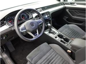 Volkswagen Passat Variant 1.5 TSI DSG - R-Line - IQ.LIGHT NAVI PANO 18" KAMERA ACC