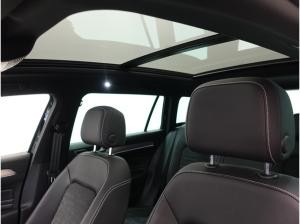 Volkswagen Passat Variant 1.5 TSI DSG - R-Line - IQ.LIGHT NAVI PANO 18" KAMERA ACC