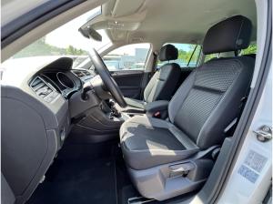 Volkswagen Tiguan Active 1.5 TSI LED Navi AHK Climatronic