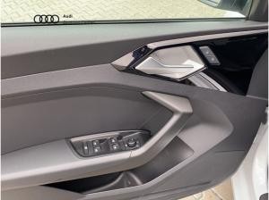 Audi A1 Sportback 25 TFSI S-tronic advanced smarthphone interface