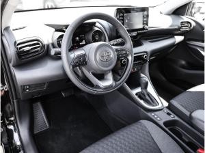 Toyota Yaris Hybrid Team Deutschland Kamera Carplay