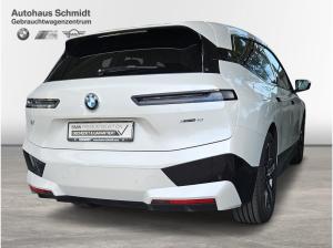 BMW ix xDrive40 Sportpaket*Sky Lounge*AHK*360 Kamera*
