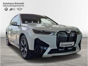 BMW ix xDrive40 Sportpaket*Sky Lounge*AHK*360 Kamera*
