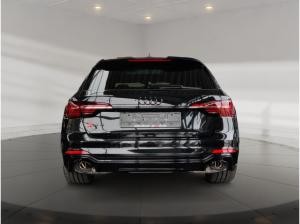 Audi RS4 Avant RS Essentials Paket