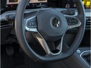 Volkswagen Golf VIII Life