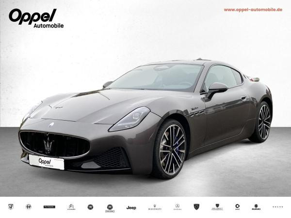 Maserati Granturismo für 2.110,00 € brutto leasen