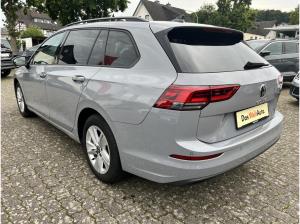 Volkswagen Golf VIII Life 1.5 TSI LED Navi AHK Climatronic Sitzheizung