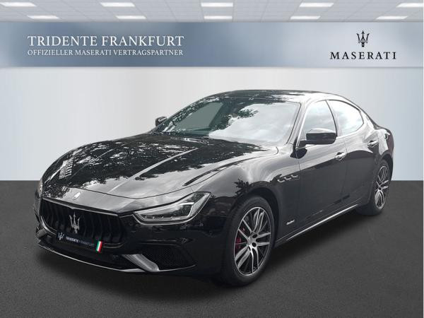 Foto - Maserati Ghibli Diesel GranSport bei TRIDENTE FRANKFURT