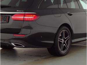 Mercedes-Benz E 300 T-MODELL de 4M. /AMG-LINE/PANO/AHK/BURMESTER/NIGHT-PAK./ASSISTENZ/KAMERA UVM.