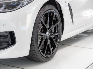 BMW 840 i xDrive Coupe Navi Leder Tempom.aktiv Bluetooth PDC MP3 Schn.