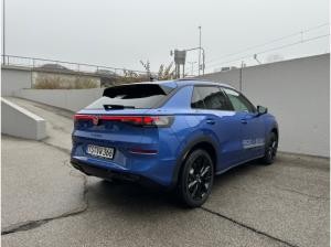 Volkswagen T-Roc R-Line, neues Modell, 1.5 l eTSI OPF 110 kW (150 PS) 7-Gang-DSG