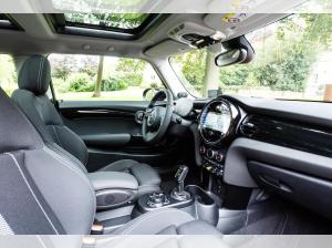 MINI Cooper SE Classic Trim  · Pano · HUD · Kamera · Harman/Kardon ·