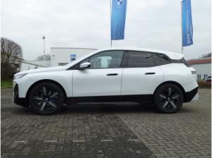 BMW ix xDrive40 22" Sportpaket Edition Essence Laser Parking Plus Driving Prof Harman/Kardon