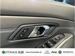 BMW 320 d xDrive Advantage Touring Mild Hybrid EU6d Park-Assistent Allrad Navi digitales Cockpit