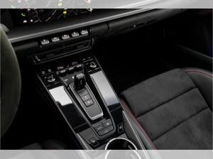 Porsche 992 Carrera Cabriolet 4 GTS