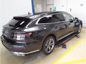 Volkswagen Arteon Shooting Brake 2.0 TDI DSG R-LINE AHK PANO IG-LIGHT