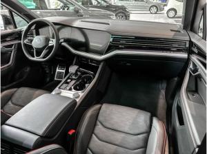 Volkswagen Touareg Elegance 3,0 l V6 TDI SCR 4MOTION 8-Gang-Automatik (Tiptronic)