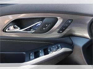 Chevrolet Traverse Premier AWD / 3,6L Redline Edition