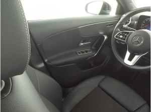 Mercedes-Benz A 180 MBUX/BUSINESS-PAK./AMBIENTELICHT/PARK-PAK./RFK/ TEMPOMAT/KLIMA/SHZ UVM.