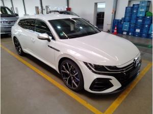 Volkswagen Arteon Shooting Brake R // IQ.LIGHT TRAVEL ASSIST