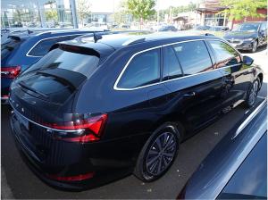 Skoda Superb Combi Style 2,0l TDI DSG *AHK STANDH. 360°*